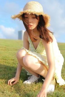 青田典子